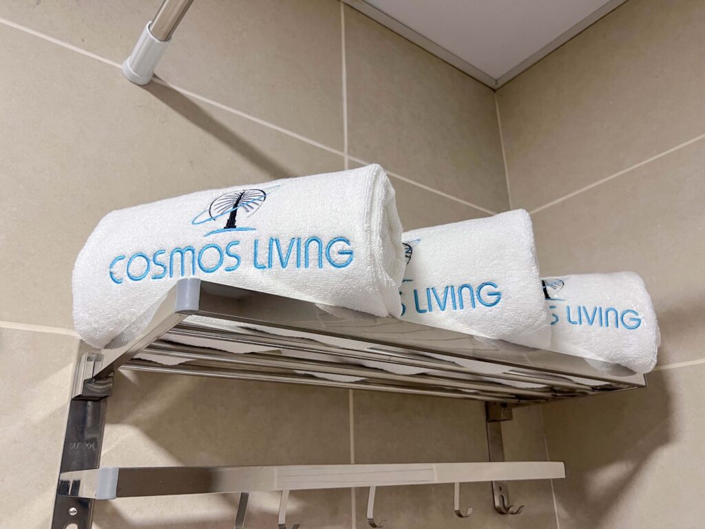 Cosmos Living - Amenities - Bathroom - Towels