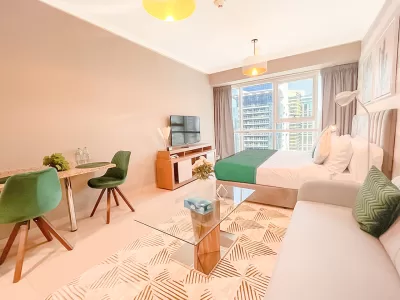 King Studio with Sofa Bed in JLT near Metro Station